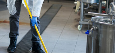 INDUSTRIAL CLEANING INDUSTRIAL CLEANING